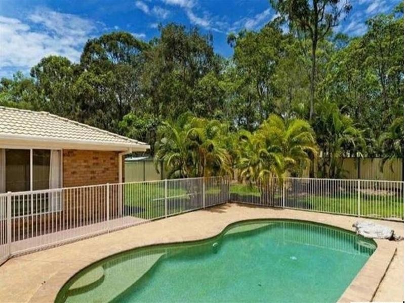 45 Kingaroy Avenue, Helensvale QLD 4212