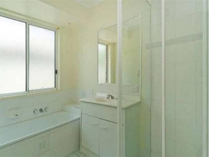 45 Kingaroy Avenue, Helensvale QLD 4212