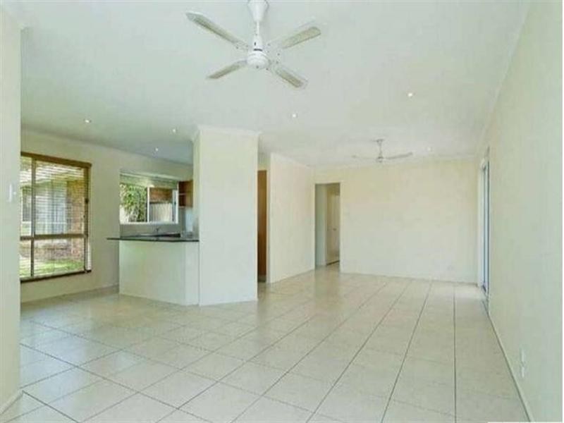 45 Kingaroy Avenue, Helensvale QLD 4212