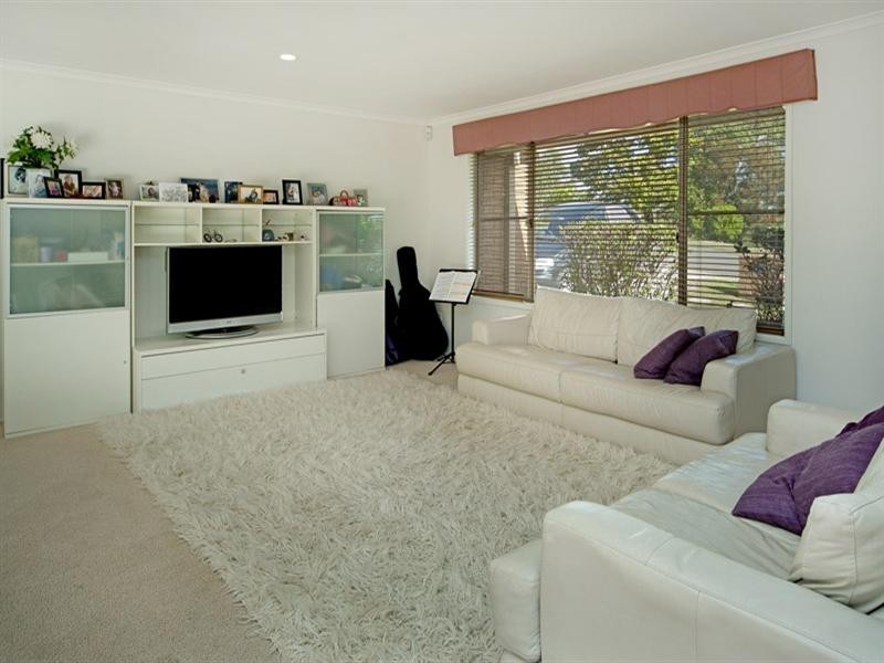 56 Tamworth Drive, Helensvale QLD 4212