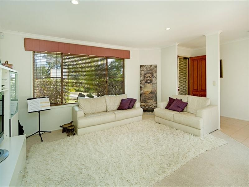 56 Tamworth Drive, Helensvale QLD 4212