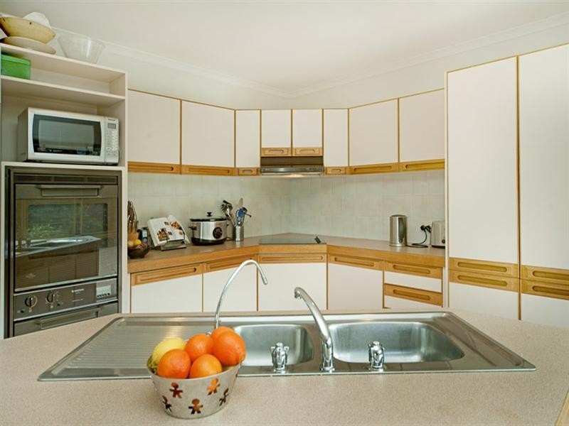 56 Tamworth Drive, Helensvale QLD 4212