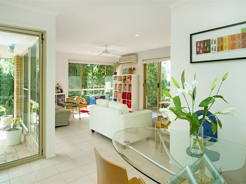 56 Tamworth Drive, Helensvale QLD 4212