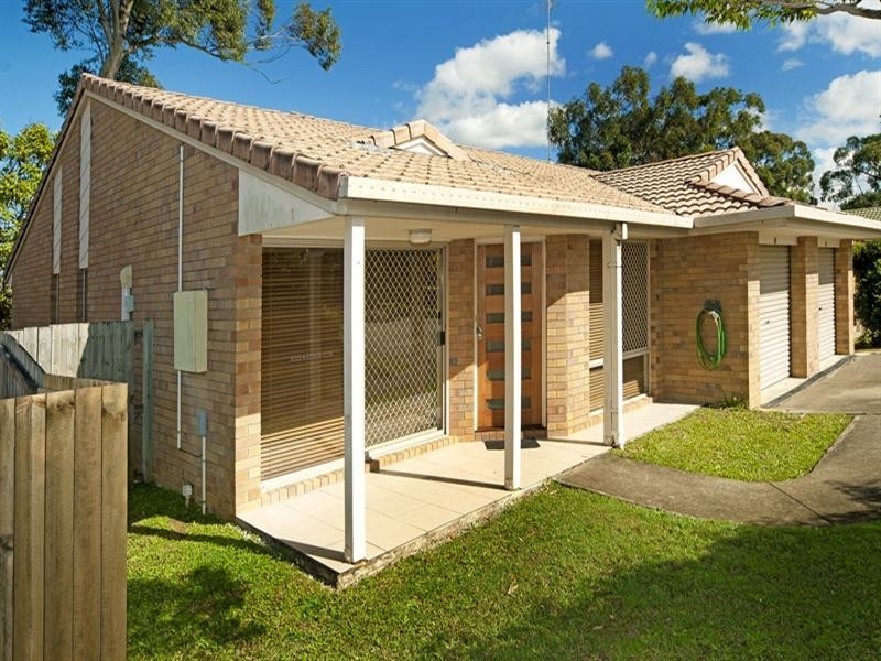 10/137 Olsen Avenue, Labrador QLD 4215