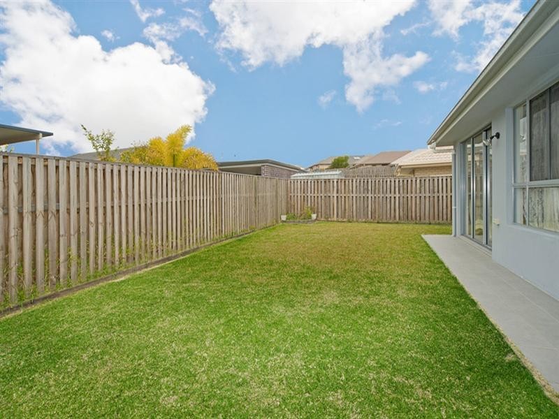 99 McAuley Parade, Pacific Pines QLD 4211