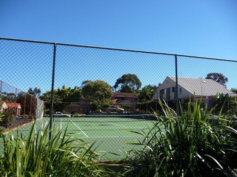 50/601 Pine Ridge Road, Biggera Waters QLD 4216