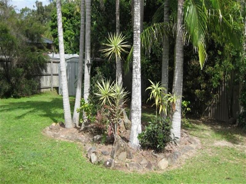 8 Pambula Court, Helensvale QLD 4212