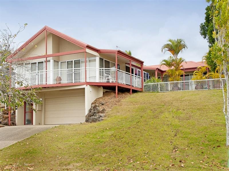 6 Pearson Close, Arundel QLD 4214