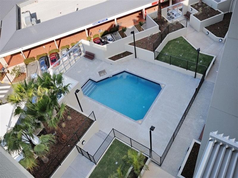 111 Lindfield Road HELENSVALE Central, Helensvale QLD 4212