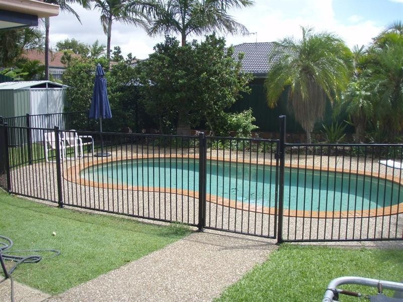 5 Greensborough Crescent, Parkwood QLD 4214