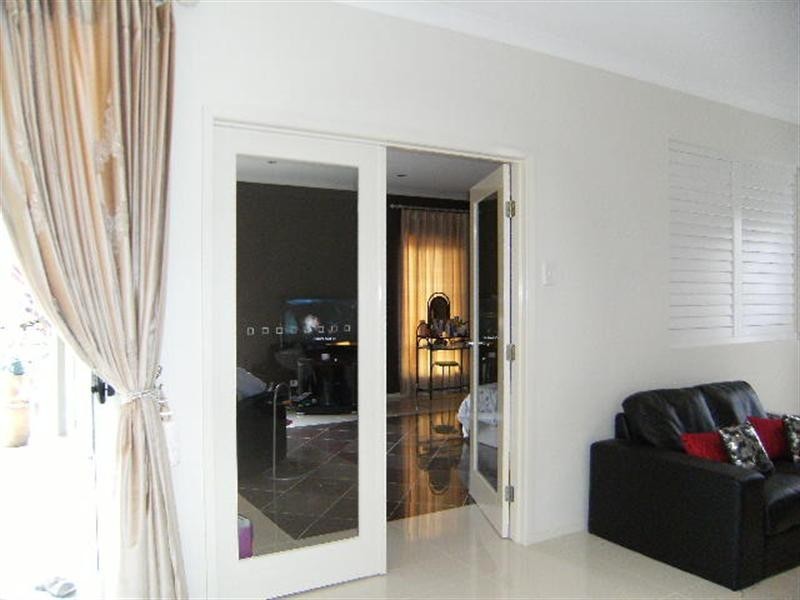 22 Willunga Street, Pacific Pines QLD 4211