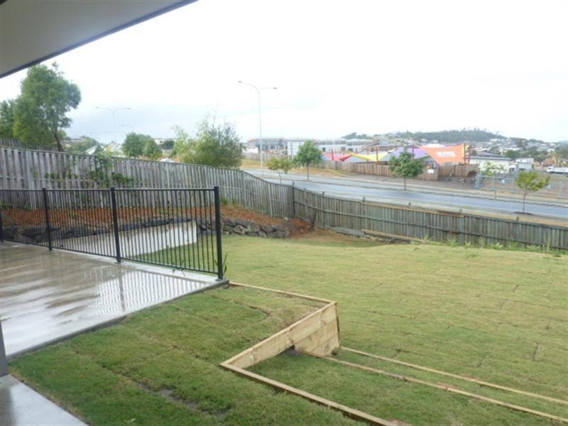 15 Buchanan Circuit, Oxenford QLD 4210