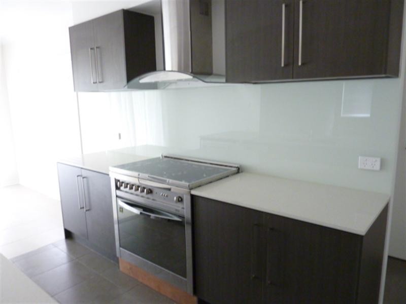 15 Buchanan Circuit, Oxenford QLD 4210