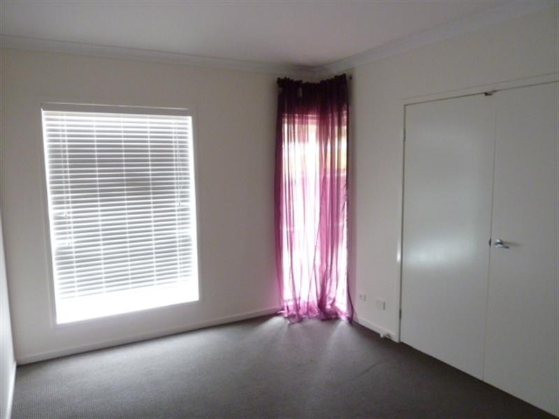 15 Buchanan Circuit, Oxenford QLD 4210