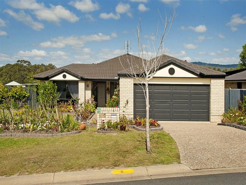 6 Heather Drive, Upper Coomera QLD 4209