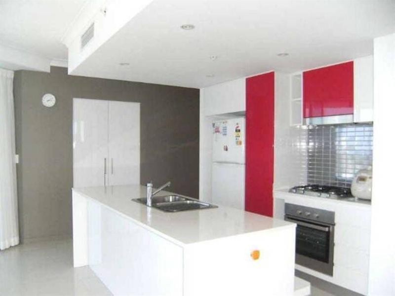 23501/5 Lawson Street, Southport QLD 4215