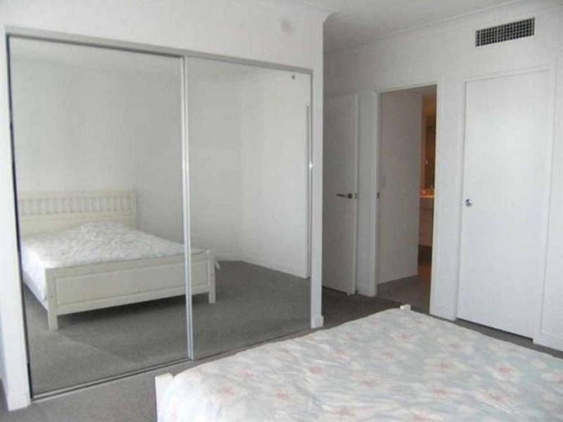 23501/5 Lawson Street, Southport QLD 4215