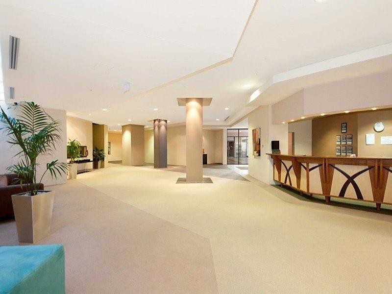 132/105 Scarborough Street, Southport QLD 4215