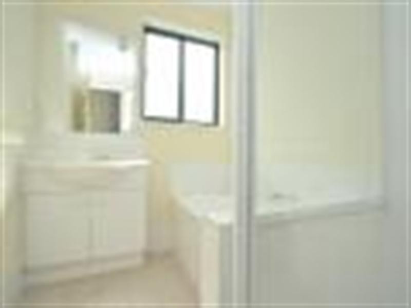 52 Marble Arch Place, Arundel QLD 4214