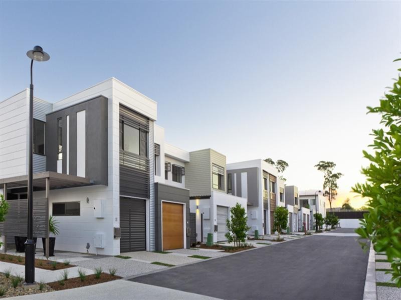 2 The Garden Way, Robina QLD 4226