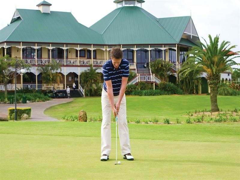 2 The Garden Way, Robina QLD 4226