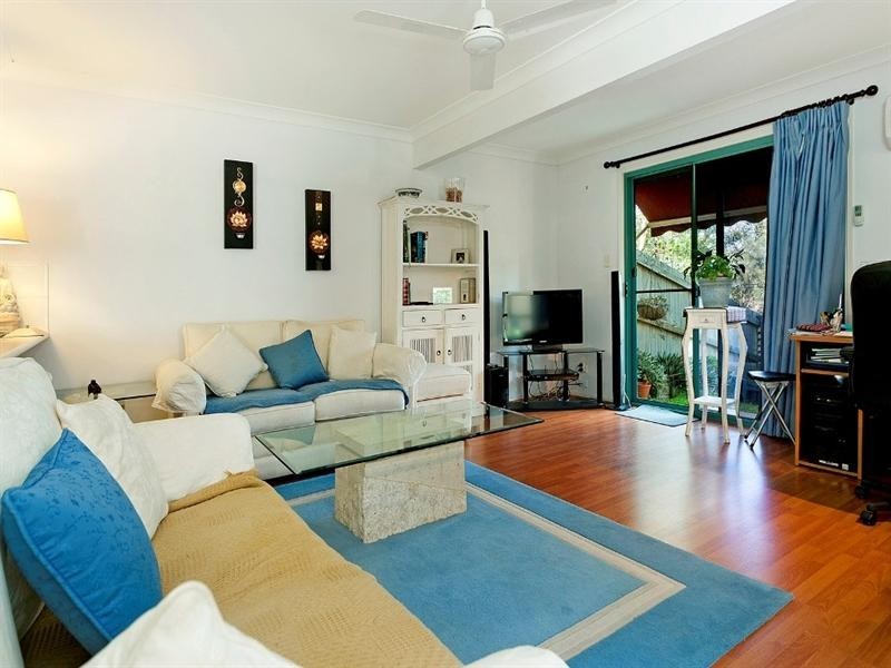 1052/6 Crestridge Crescent, Oxenford QLD 4210