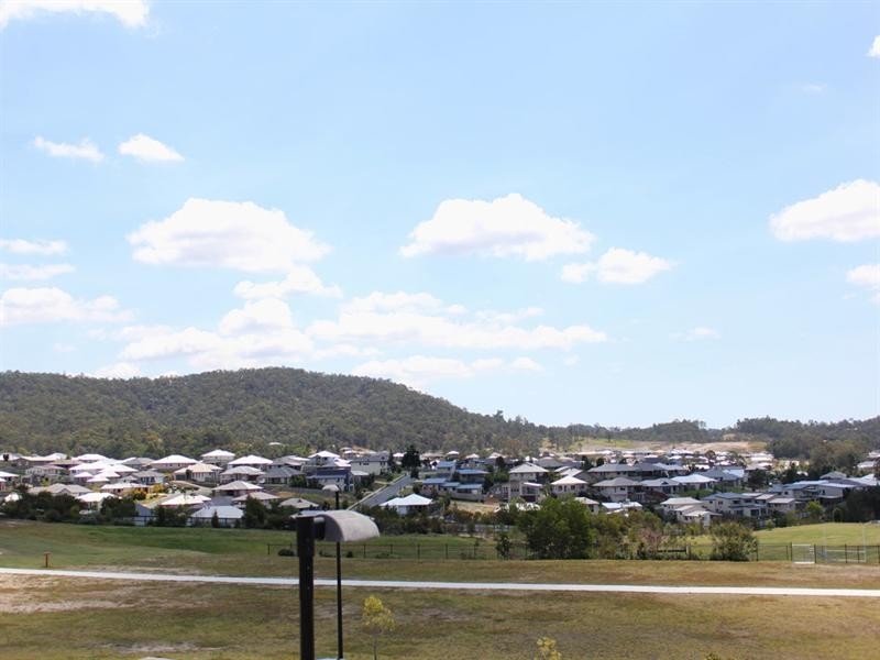 11 Ferricks Court, Upper Coomera QLD 4209