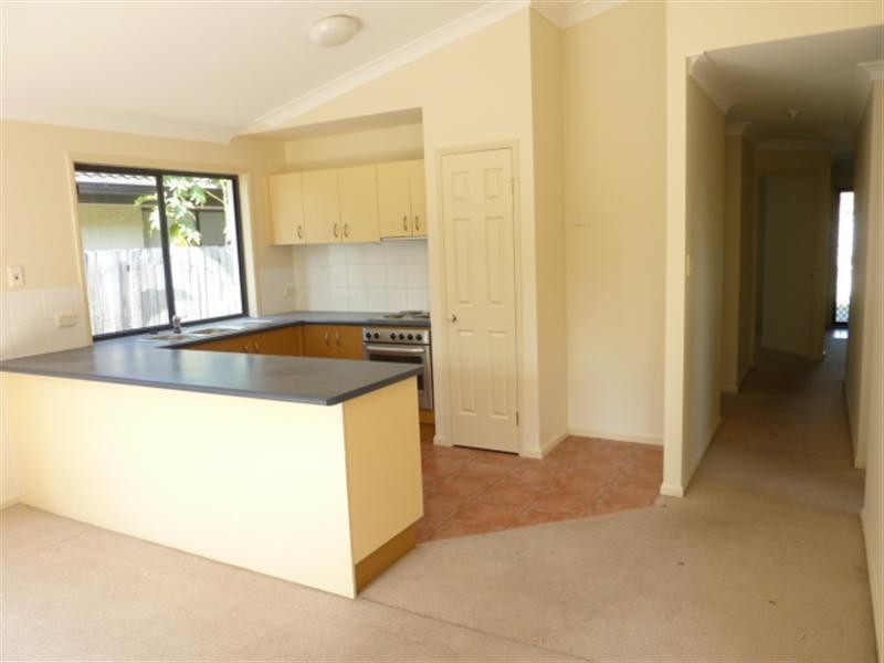 33A Serafina Drive, Helensvale QLD 4212