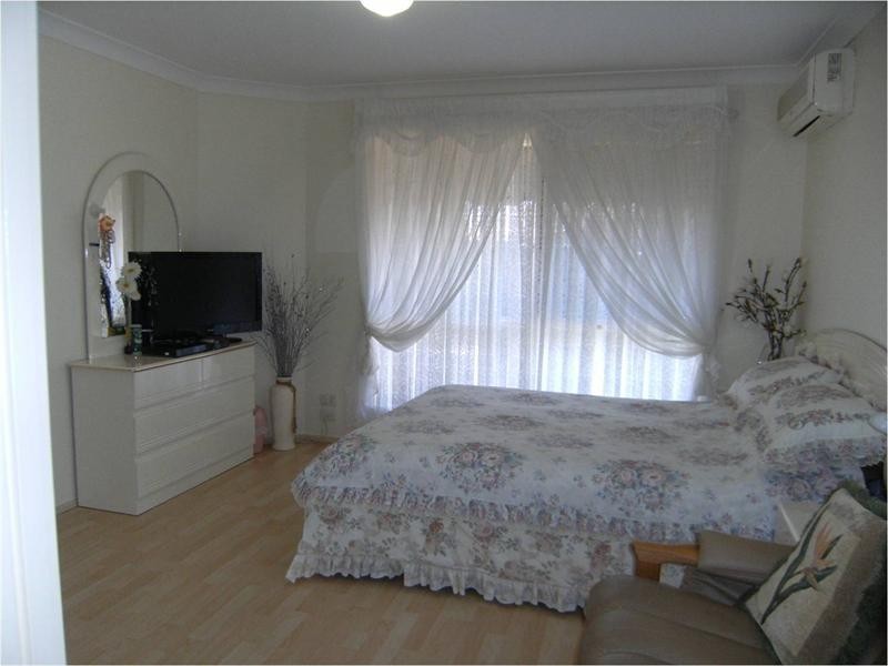 12 Montreal Crescent, Robina QLD 4226