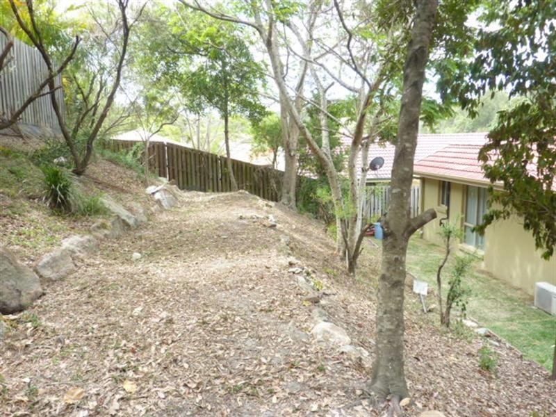 133 Pacific Pines Boulevarde, Pacific Pines QLD 4211