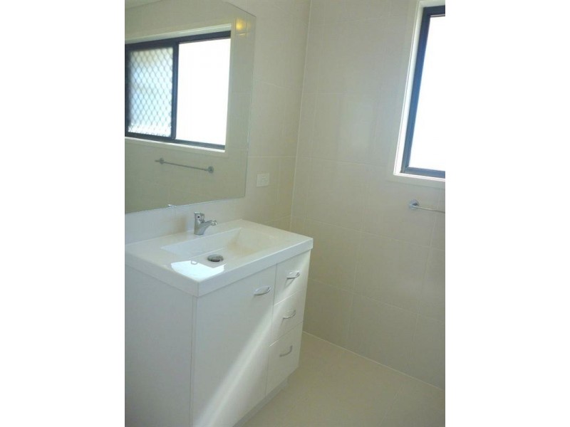 28 Rise Circuit, Pacific Pines QLD 4211