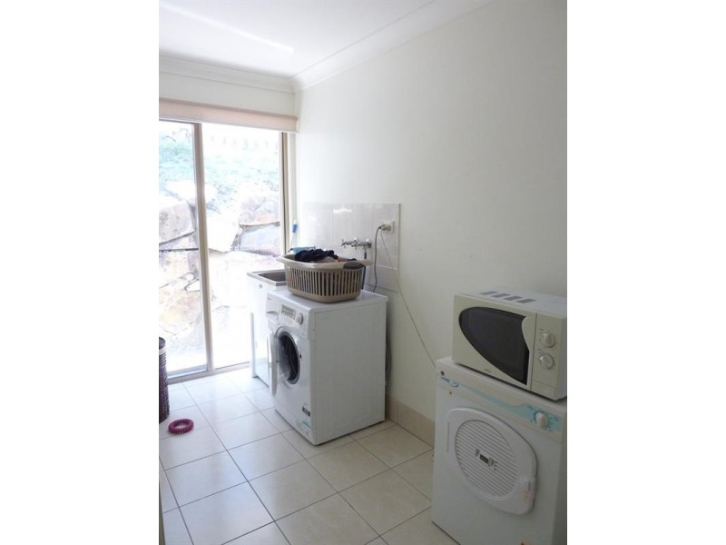 25 Sangster Crescent, Pacific Pines QLD 4211