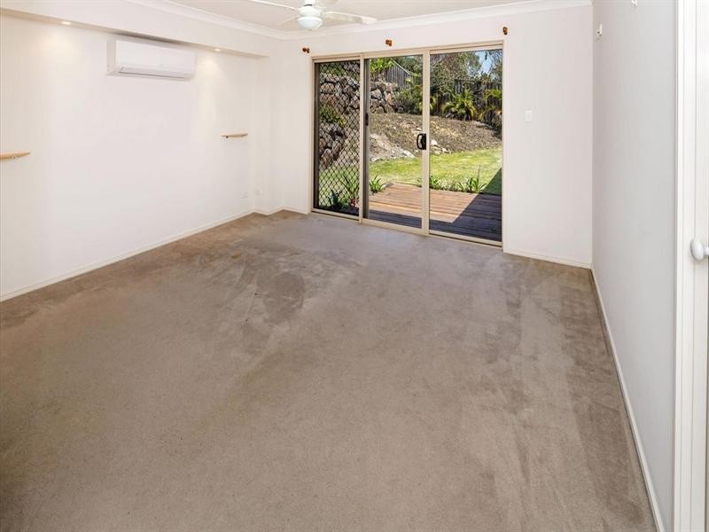 14 Sangster Crescent, Pacific Pines QLD 4211