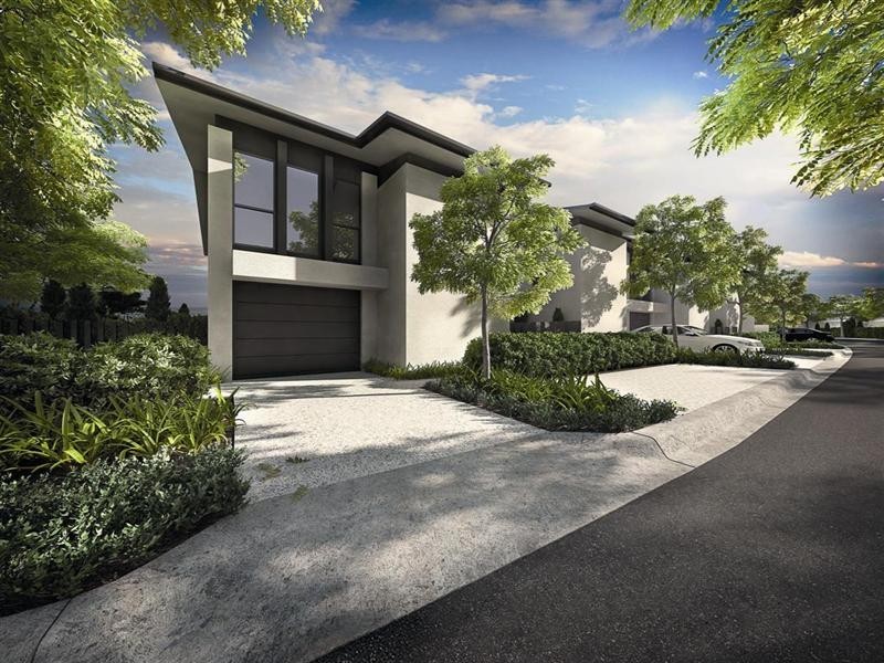 Pacific Pines QLD 4211