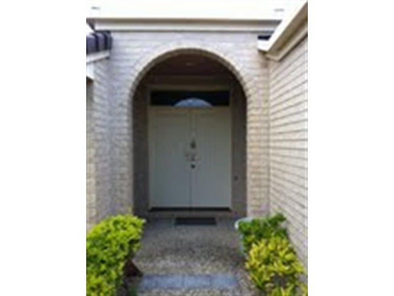 32 Olympus Drive, Robina QLD 4226