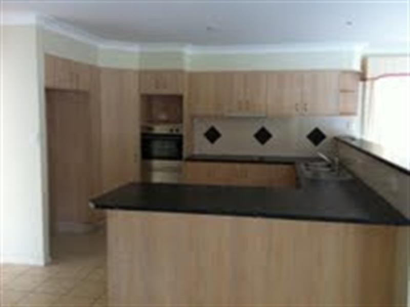 32 Olympus Drive, Robina QLD 4226