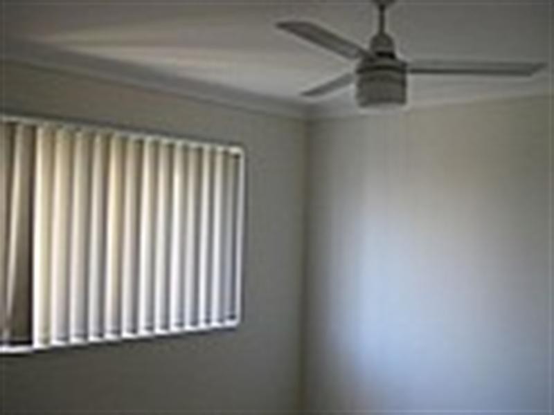 Unit 2/47 Fortescue Street, Pacific Pines QLD 4211