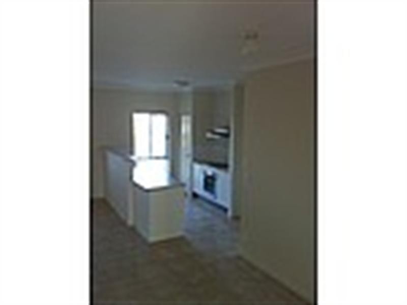 Unit 2/47 Fortescue Street, Pacific Pines QLD 4211