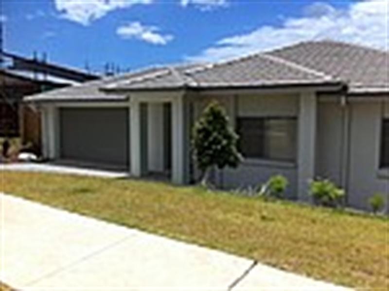 Unit 2/47 Fortescue Street, Pacific Pines QLD 4211