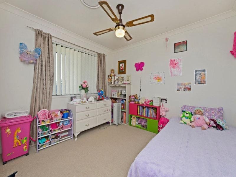 40 Buffalo Crescent, Pacific Pines QLD 4211