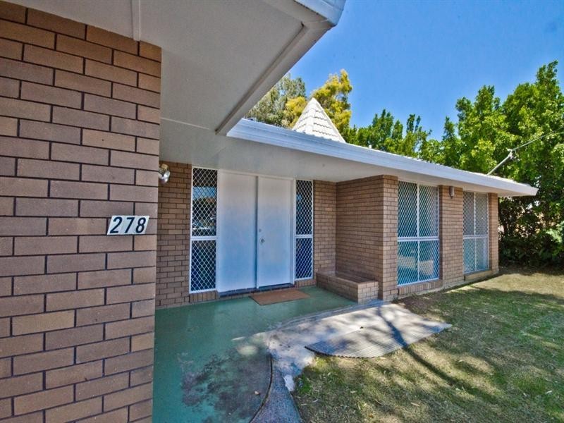 278 Ferry Road, Southport QLD 4215