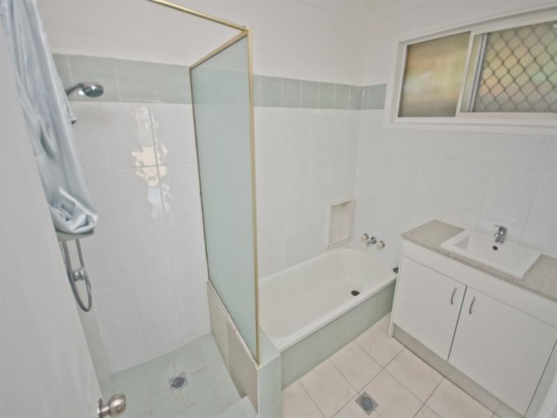 278 Ferry Road, Southport QLD 4215