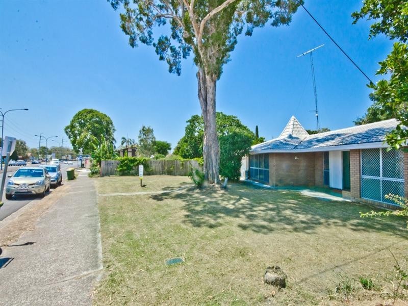 278 Ferry Road, Southport QLD 4215
