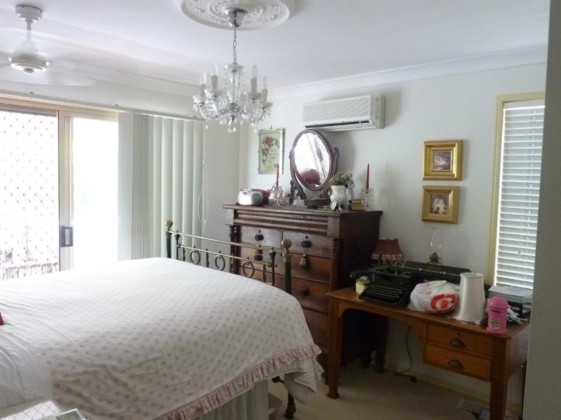 2/96 Cootharaba Drive, Helensvale QLD 4212