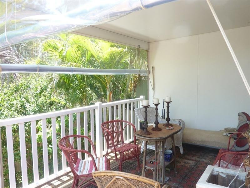 2/96 Cootharaba Drive, Helensvale QLD 4212