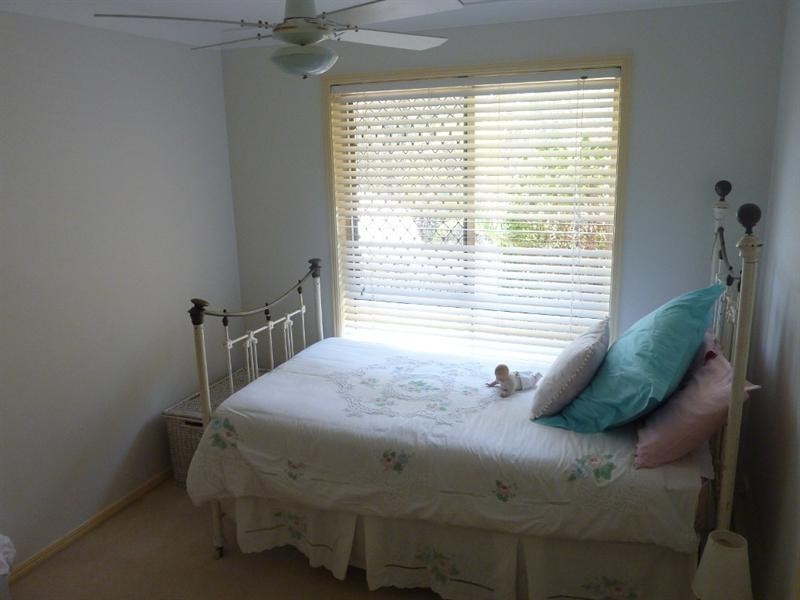 2/96 Cootharaba Drive, Helensvale QLD 4212