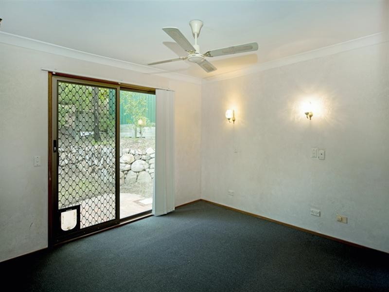 13 Surrey Court, Helensvale QLD 4212