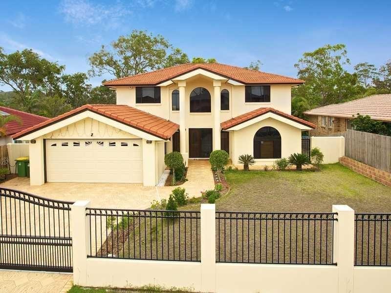 19 Dalby Court, Helensvale QLD 4212