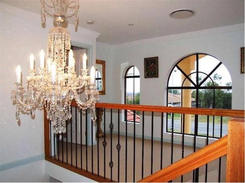 19 Dalby Court, Helensvale QLD 4212