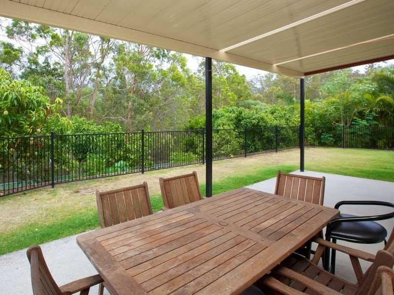 19 Dalby Court, Helensvale QLD 4212